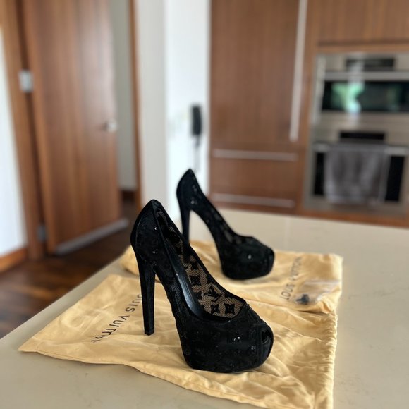 Louis Vuitton Black Monogram Peep Toe Pumps - Picture 1 of 7